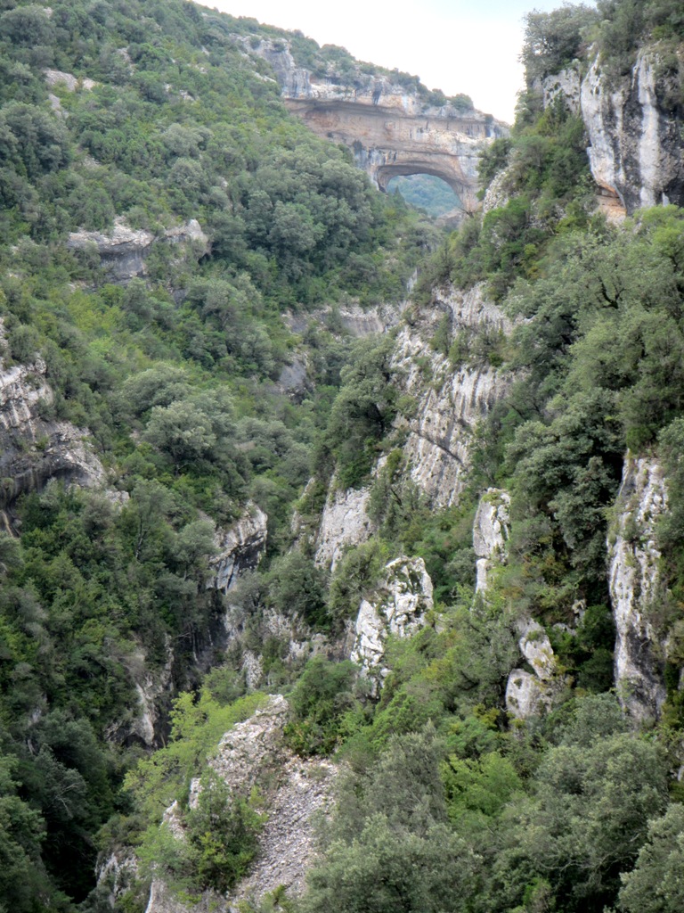 El Portal de la Cunarda visto desde Muriecho El Portal de la Cunarda
