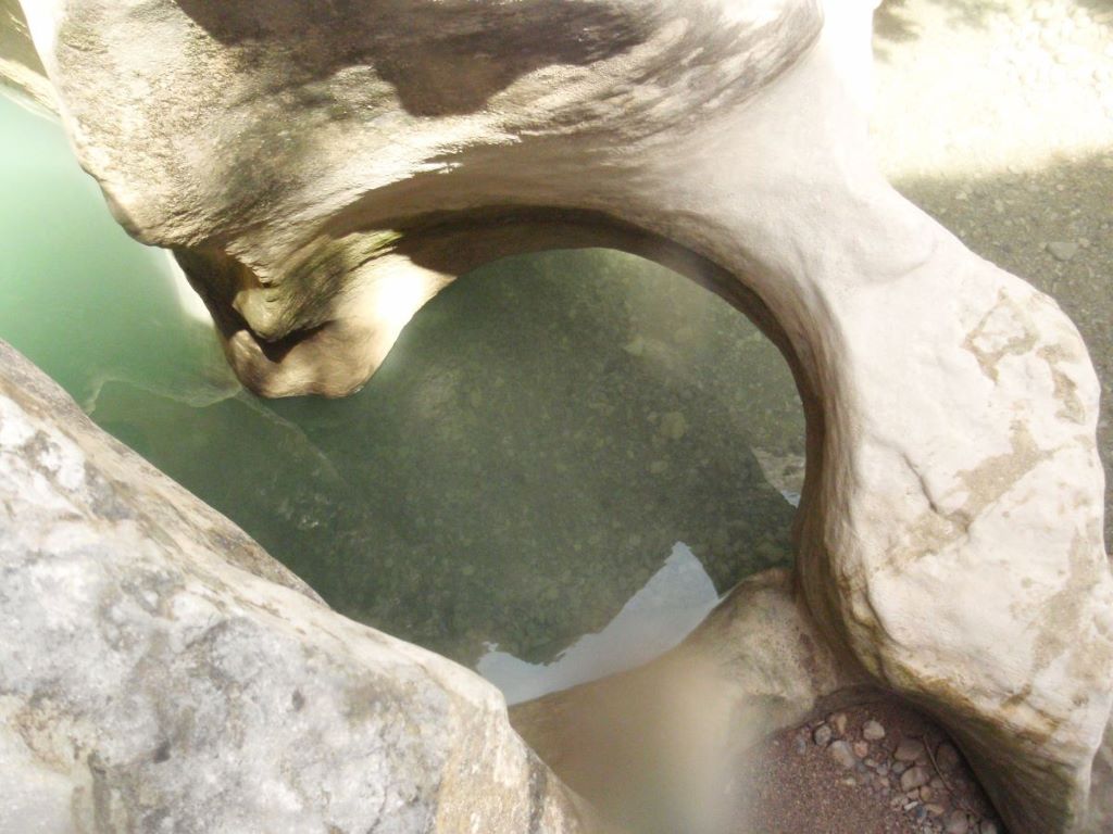 El arco La Gorga Articas